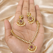 ATTIGAI ELEGANCE NECKLACE WITH EARRINGS