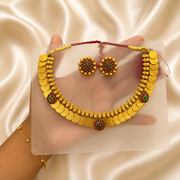 Traditional kaashu Taranga
