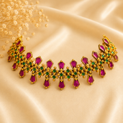 Vaadaamalli Nagapadam necklace with earrings