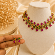 Vaadaamalli Nagapadam necklace with earrings