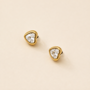 Tiny Heart - Anti tarnish ear stud