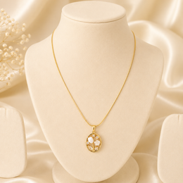 Gardenia - Anti tarnish Chain with pendant