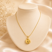 Little girl - Anti tarnish Chain with Pendant