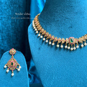PARNA PEARL DROPS NECKLACE