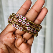 FLORAL GRACE AD STONE BANGLES