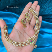 QUEEN'S RUBY NECKLACE