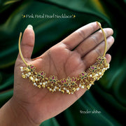 Pink petal pearl necklace