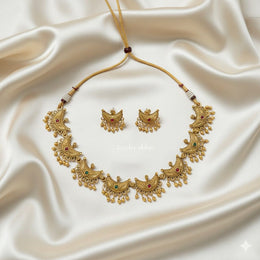 MOONLIGHT DAZZLE NECKLACE